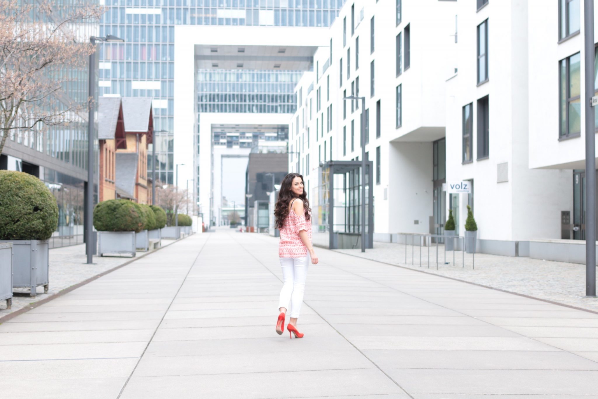 REBECCA-GARCIA-BLOGGER
