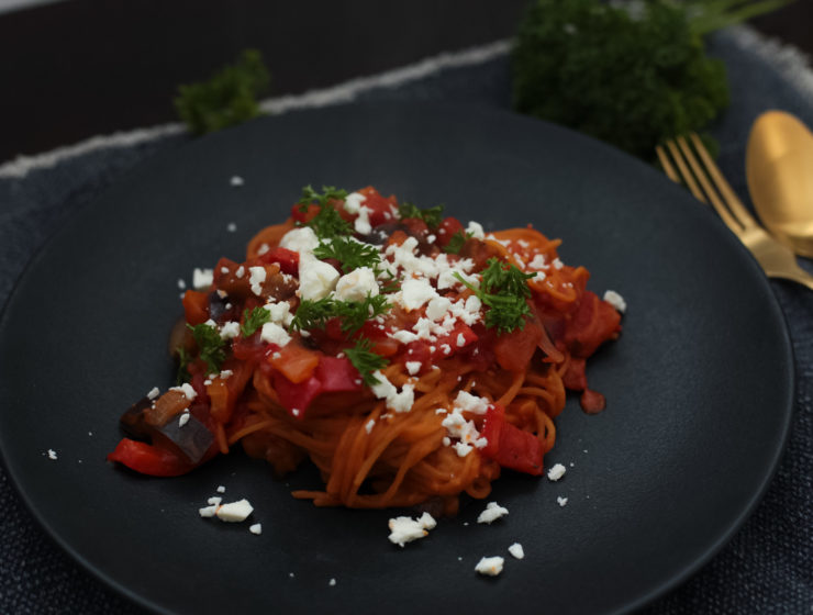 Vegetarisches Nudel Gericht